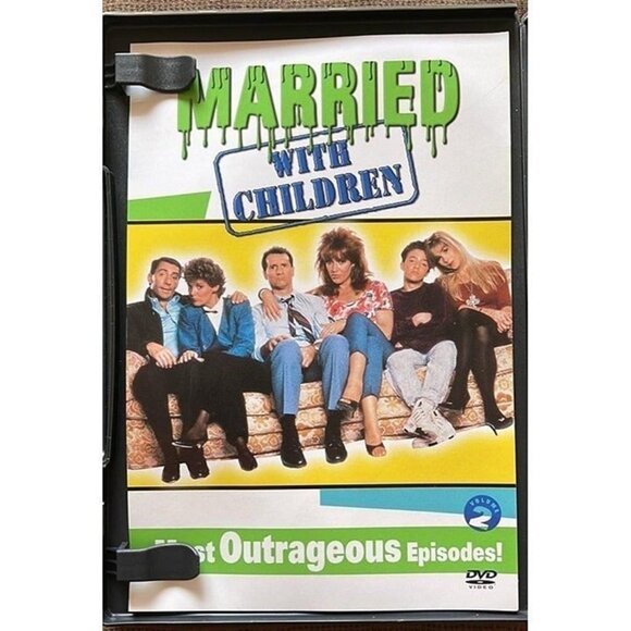 Married with Children, Vol. 2 - The Most Outrageous Episodes - DVD - Picture 3 of 5